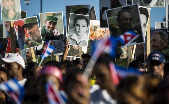 Fidel ist überall dort, wo wir arbeiten, Fidel ist geistig überall dort, wo die Revolution voranschreitet