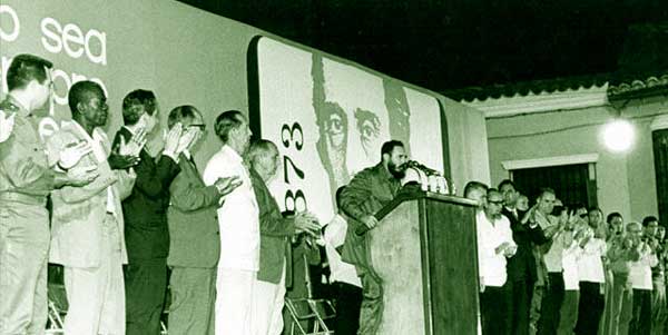 Fidel vio en la historia de Cuba, el arma que le permitiría movilizar a las masas en torno a los propósitos revolucionarios y de liberación nacional. (Autor no identificado)