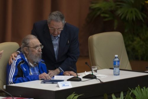 Fidel y Raúl, ejemplo de hermanos en la lealtad