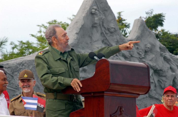 Le commandant en chef Fidel Castro Ruz, lors de la cérémonie centrale du 53e anniversaire de l’attaque des casernes Moncada et Carlos Manuel de Céspedes dans la province de Granma. Photo: Jorge Luis González