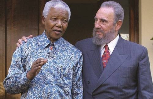Nelson Mandela y Fidel, dos entrañables amigos que se admiraban mutuamente.