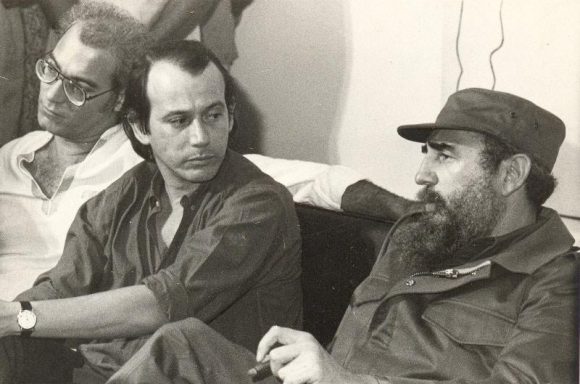 Silvio Rodríguez, Vicente Feliú y Fidel en Casa de las Américas.