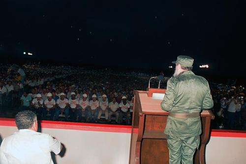 Intervención de Fidel en la inauguración del aeropuerto de Varadero Juan Gualberto Gómez, el 25 de septiembre de 1989. Foto: Estudios Revolución