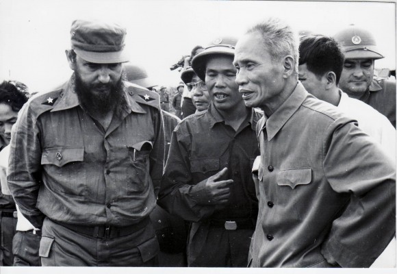 Fidel junto al Primer Ministro vietnamita Pham Van Dong en Septiembre de 1973. Foto: Estudios Revolución/ Cubadebate.