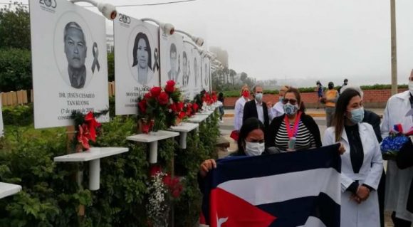 Los médicos cubanos asistieron a Perú en su lucha contra la COVID-19. Foto: ACN