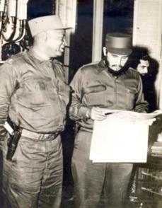 Sarría, en 1959, con Fidel en el Palacio Presidencial. Foto: Archivo de Granma