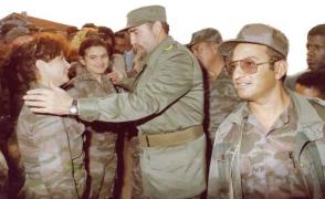 En el año 1977, Fidel realizó su primera visita a Angola, como parte de un recorrido por otros cuatro países de África subsahariana: Etiopía, Mozambique, Somalia y Tanzania. Foto: Archivo Granma