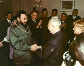 Fidel Castro recibe reconocimiento