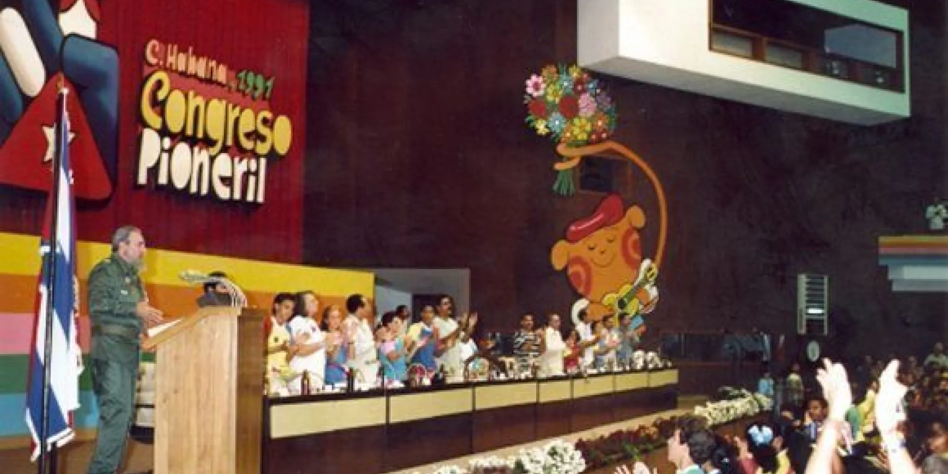 En la clausura del I Congreso de Pioneros, La Habana, 1ro de noviembre de 1991.