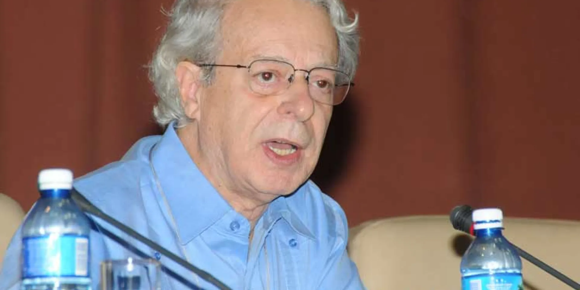 Frei Betto al intervenir ante los asistentes al Congreso Internacional Pedagogía 2017