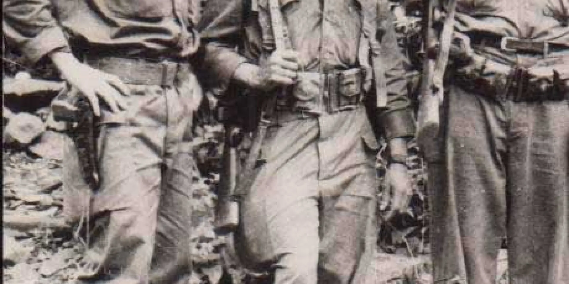 Fidel junto a los Comandantes Raul y Almeida