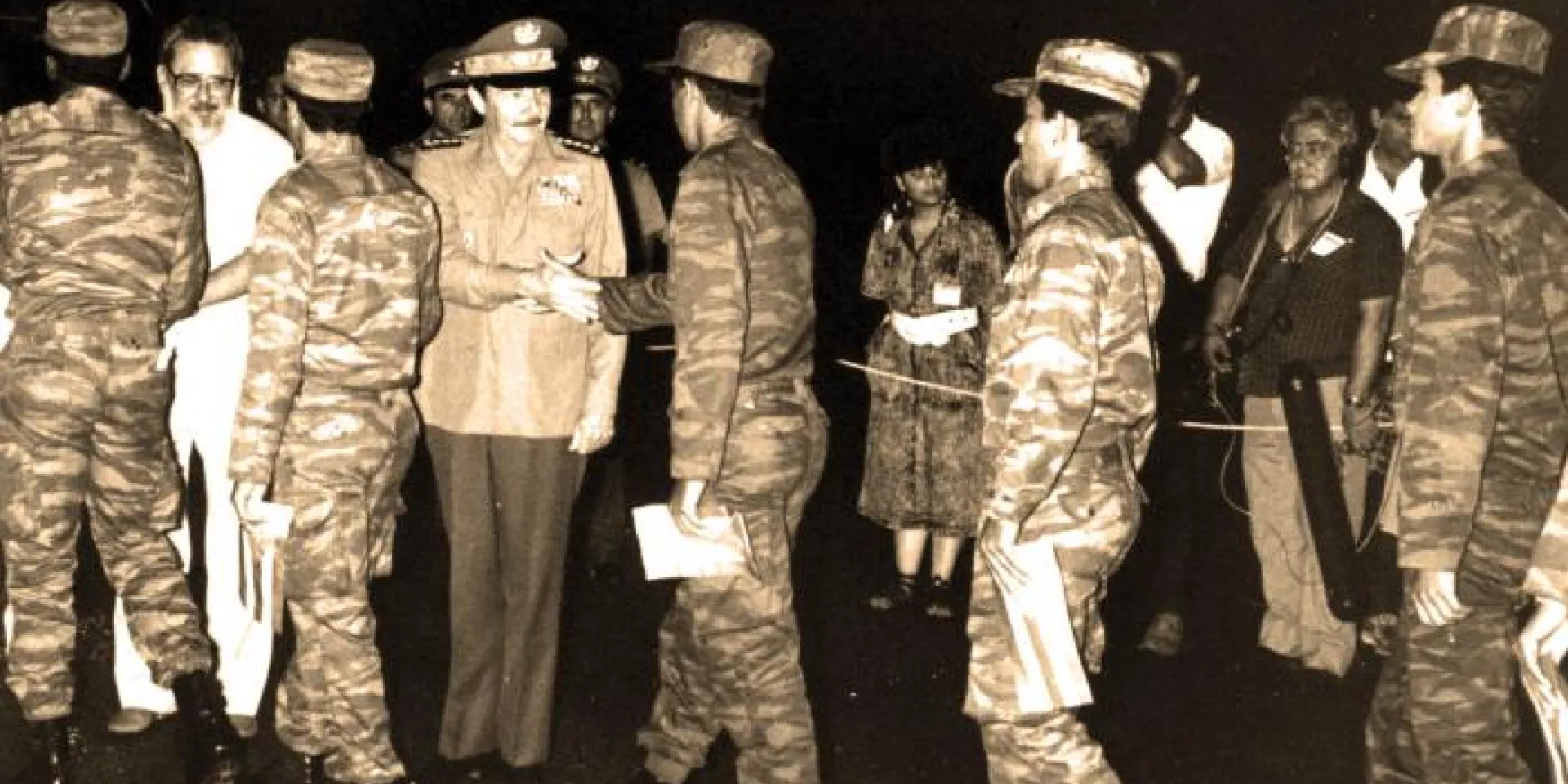 Cuba cumplió con la premisa expresada por el General de Ejército: de Angola nos llevaremos la entrañable amistad que nos une a esa heroica nación y el agradecimiento de su pueblo y los restos mortales de nuestros queridos hermanos caídos en el cumplimiento del deber. Foto: Jorge Oller
