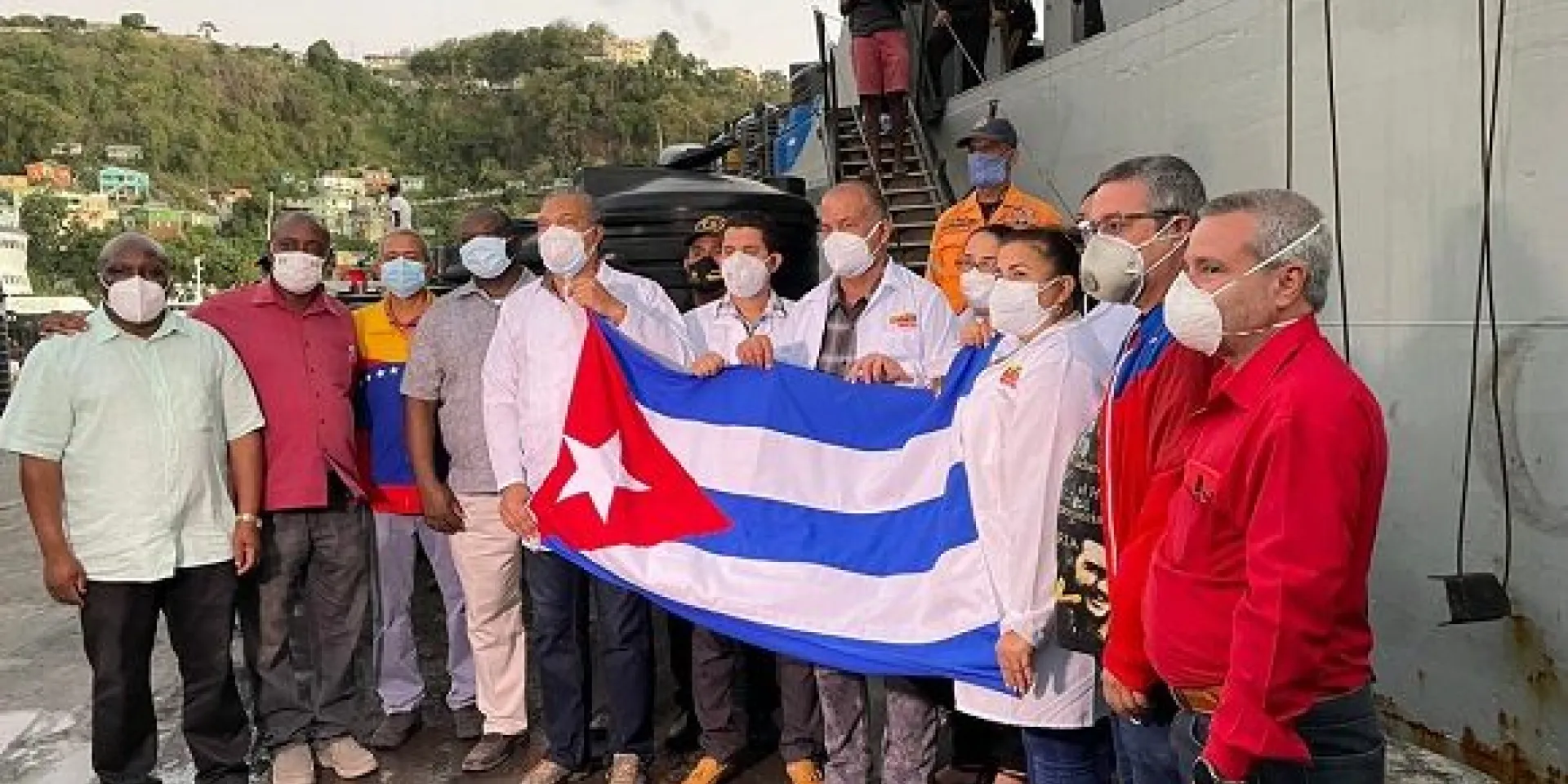 El Gobierno de Cuba envió ayuda humanitaria a San Vicente y las Granadinas. Foto: Misiones.