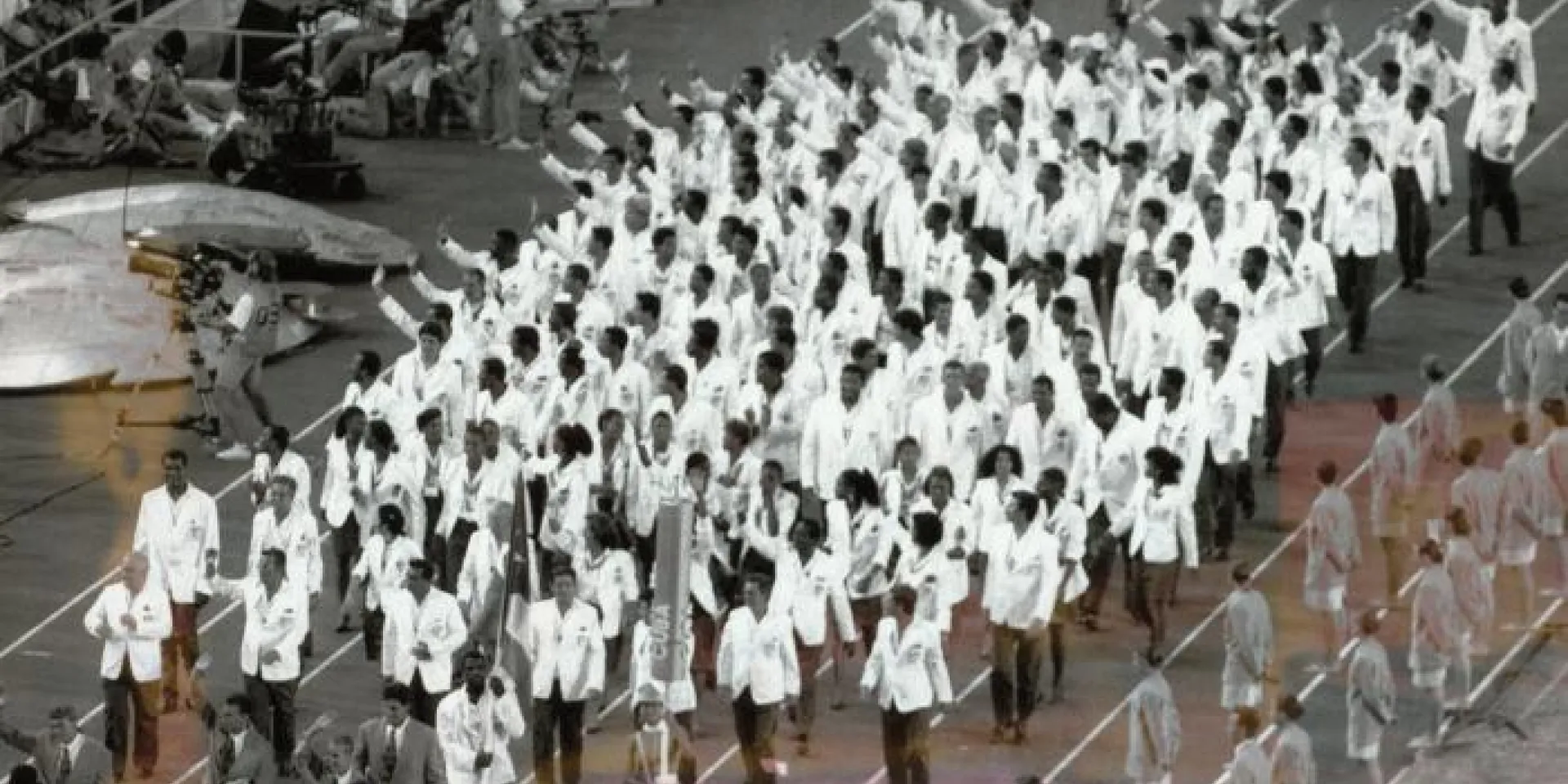 Cuba logró su mejor cosecha olímpica con el concurso, en su medallero, de ocho deportes: boxeo, atletismo, judo, esgrima, lucha, voleibol, levantamiento de pesas y beisbol. Los púgiles aportaron siete de las 14 medallas de oro. Foto: Luis Toca