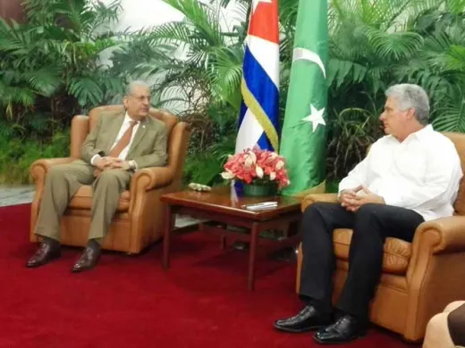 Miguel Díaz-Canel, recibe a Mian Raza Rabbani