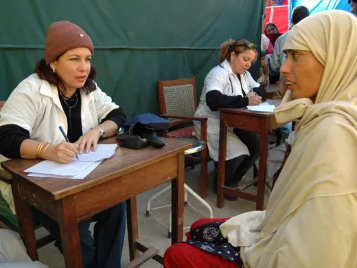 En el 2005, la brigada médica cubana en Pakistán atendió a más de 1 700 000 pacientes. Foto: Juvenal Balán En el 2005, la brigada médica cubana en Pakistán atendió a más de 1 700 000 pacientes. Foto: Juvenal Balán