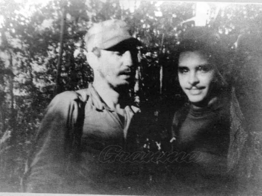Frank Pais y Fidel Castro en la Sierra Maestra Foto: Archivo de Granma Frank Pais y Fidel Castro en la Sierra Maestra Foto: Archivo de Granma