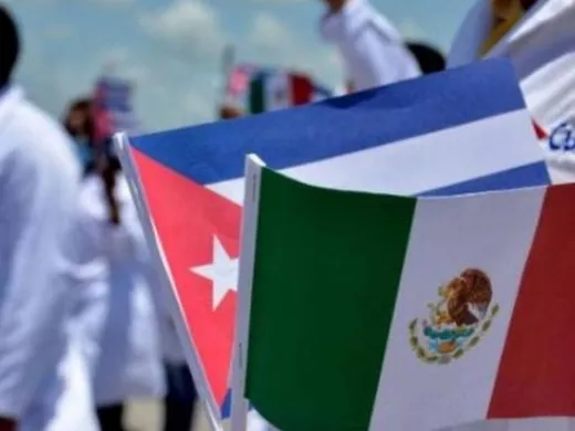Los médicos cubanos ayudaron al pueblo mexicano a superar el azote de la COVID-19. Foto: Prensa Latina Los médicos cubanos ayudaron al pueblo mexicano a superar el azote de la COVID-19. Foto: Prensa Latina