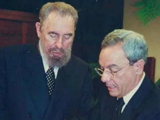 Leal destacó la virtud y capacidad de Fidel Castro de dialogar con el tiempo, convocar y ser seguido; “le siguieron muchos y le seguiremos nosotros”, dijo. Foto: Prena Latina. Leal destacó la virtud y capacidad de Fidel Castro de dialogar con el tiempo, convocar y ser seguido; “le siguieron muchos y le seguiremos nosotros”, dijo. Foto: Prena Latina.