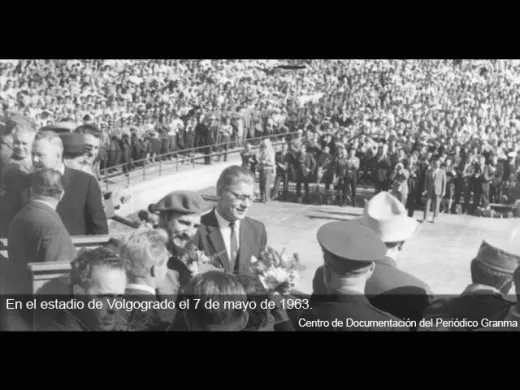 Fidel Castro en el Estadio de Volgogrado Fidel Castro en el Estadio de Volgogrado