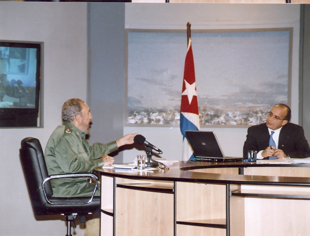 fidel en la mesa redonda