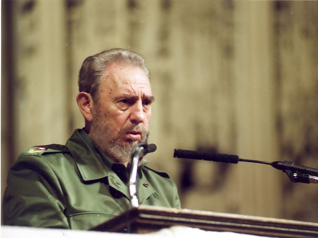 fidel en el acto de solidaridad con Cuba en la Iglesia Riverside. Harlem