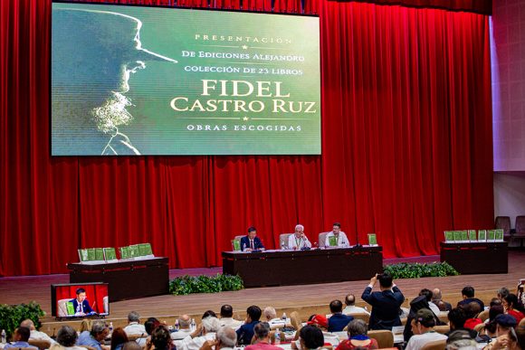 Presentación de Obras Escogidas de Fidel castro. Foto: Enrique González (Enro)/ Cubadebate.
