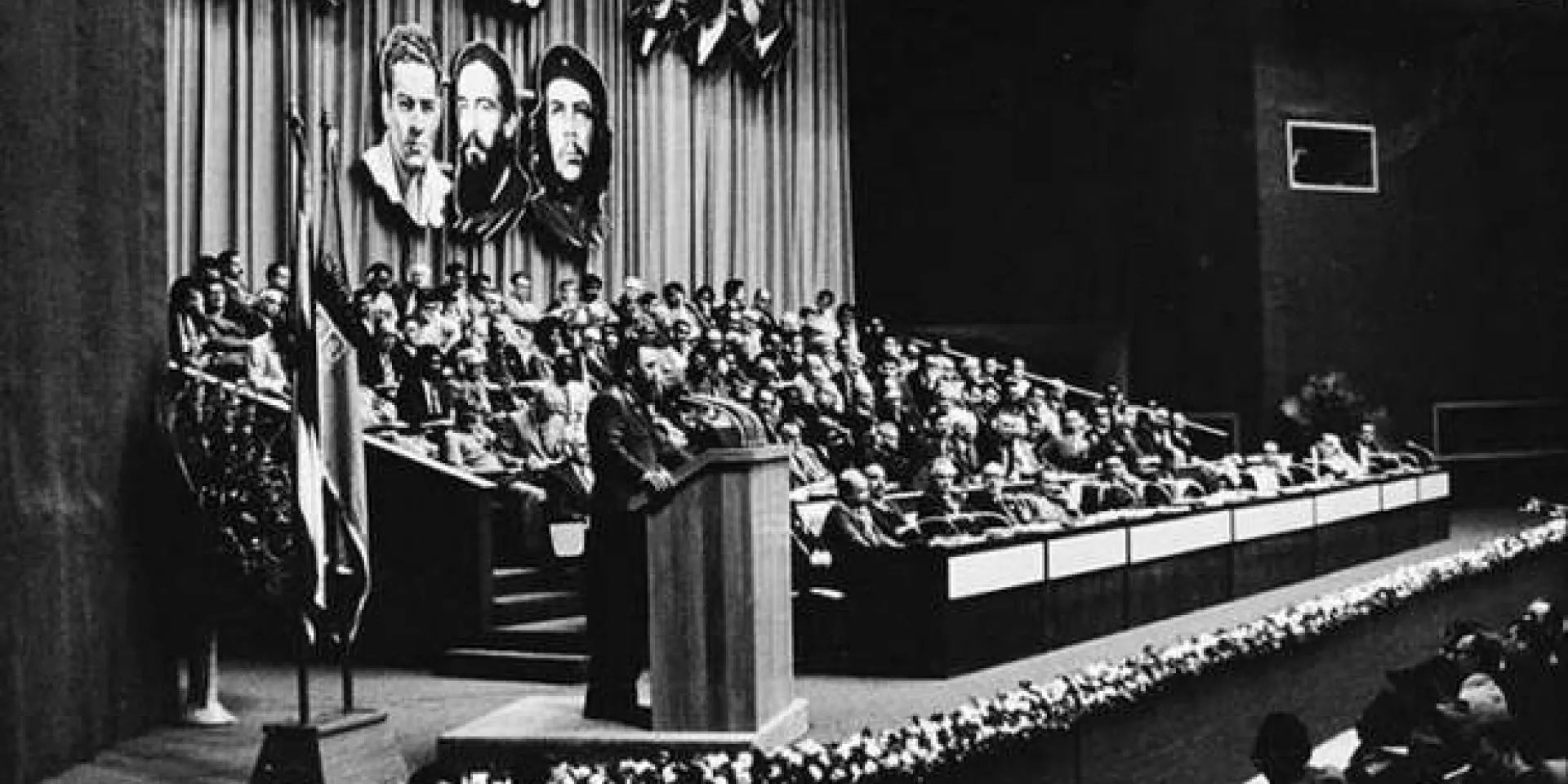 In der Partei treffen die gefestigten revolutionären Ideale zusammen, auf denen die revolutionäre kubanische Einheit beruht. Photo: Liborio Noval