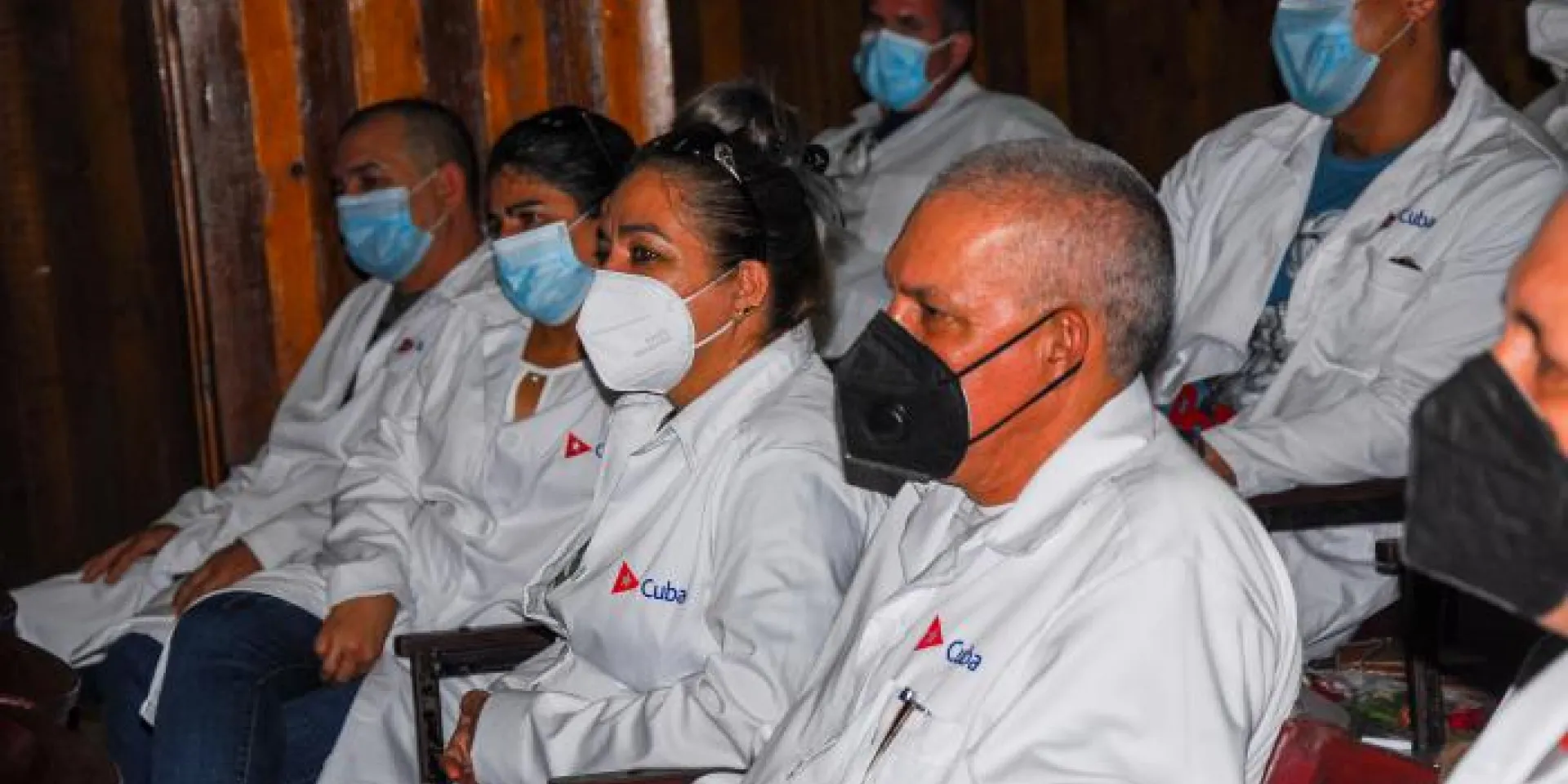 La brigada la componen 16 enfermeros y 13 médicos del Contingente Henry Reeve