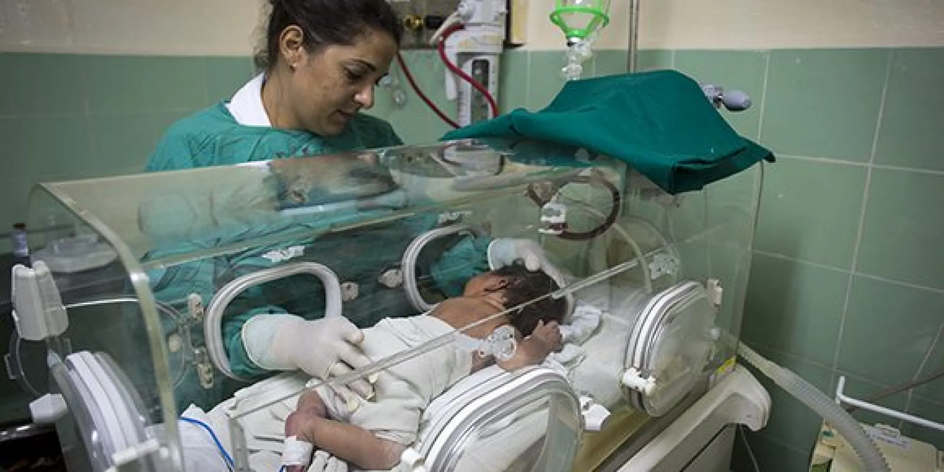 La atención neonatal en Cuba, que inició en 1961, ha contribuido a disminuir cada año la mortalidad infantil. Foto: Irene Pérez/ Cubadebate.
