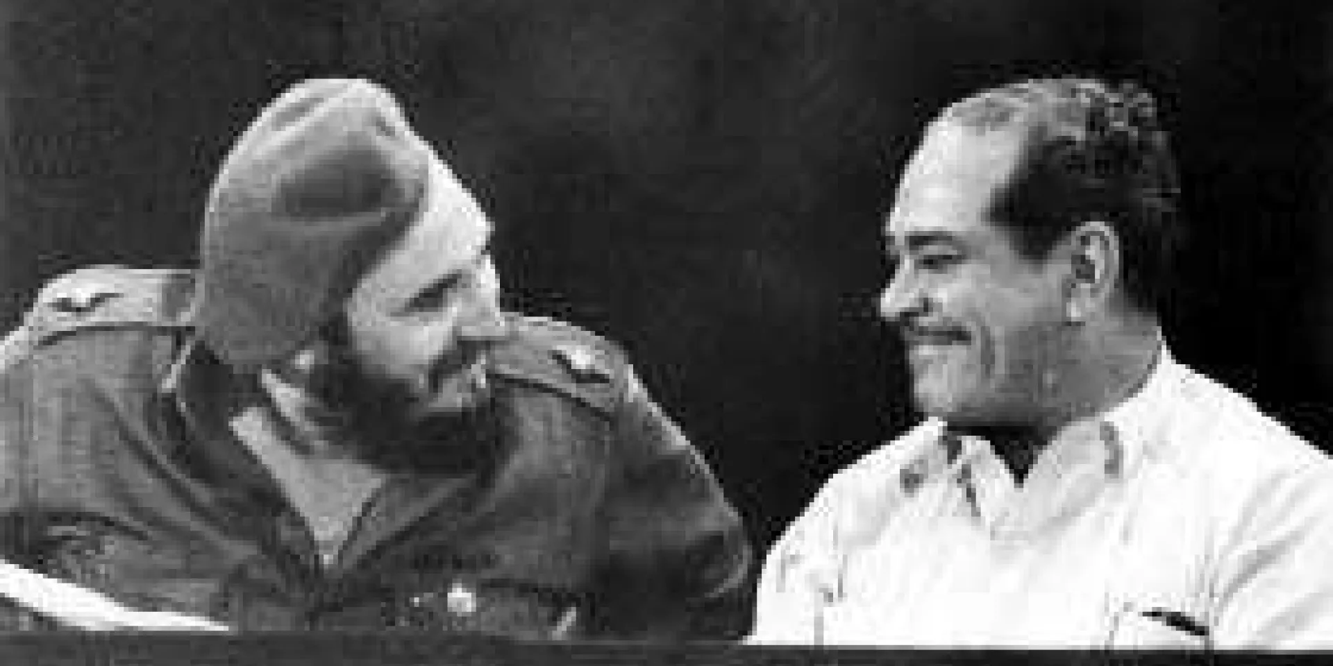 Blas Roca junto a Fidel