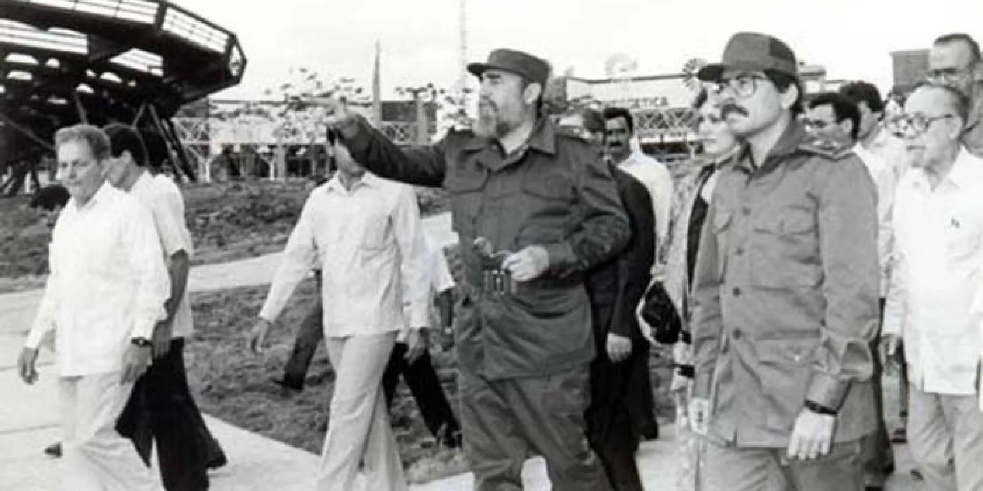 Fidel Castro con Daniel Ortega en visita a Expocuba, antes de la inauguración el 4 de enero de 1989. Foto: Jorge Oller 