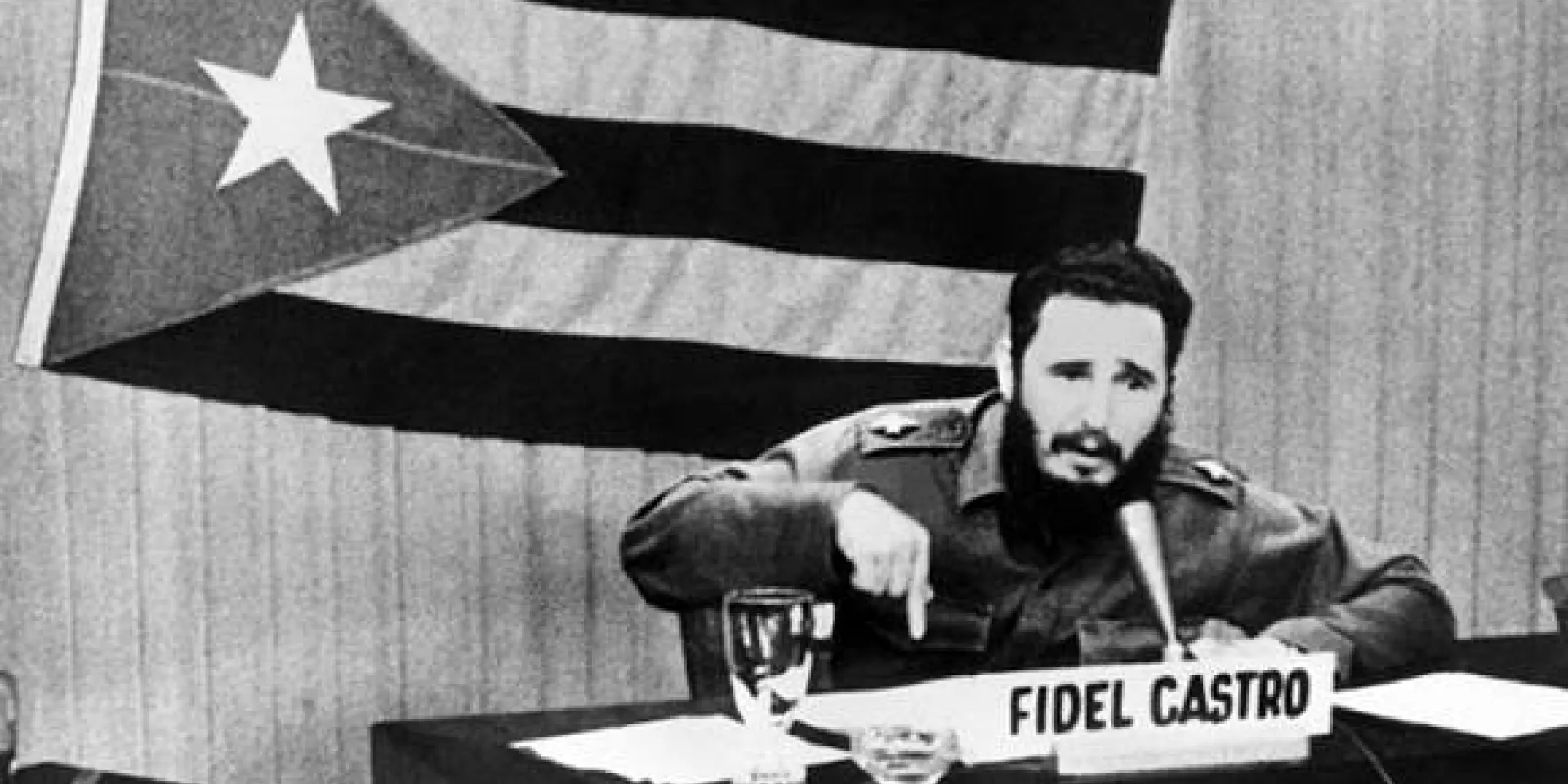 Fidel Castro durante el discurso conocido como "Palabras a los intelectuales", en la Biblioteca Nacional, el 30 de junio de 1961.