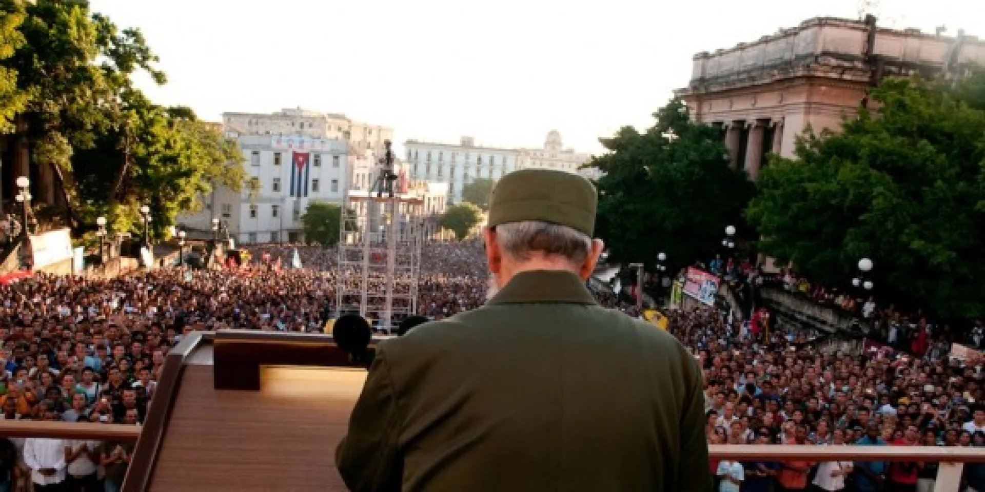 Fidel Castro en la Universidad de La Habana. Foto: Roberto Chile.