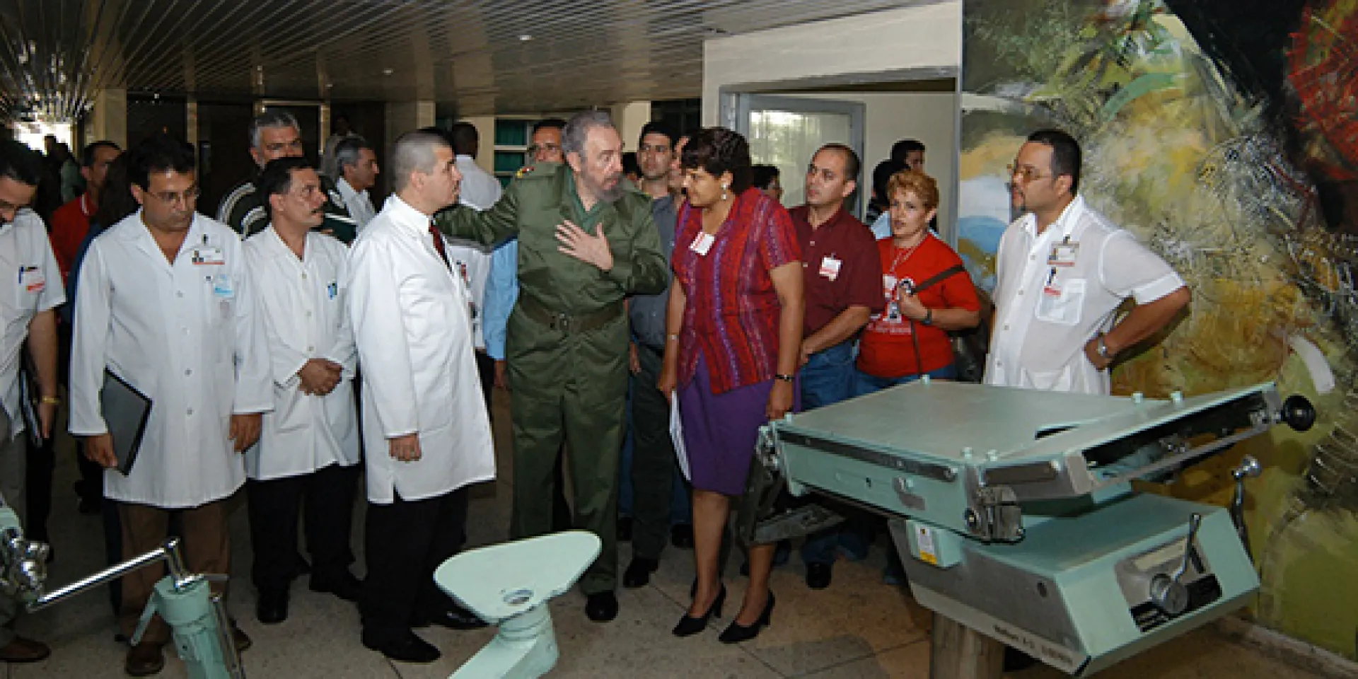Fidel en su última visita a Cienfuegos por los 25 años del hospital provincial. Foto: 5 de septiembre.