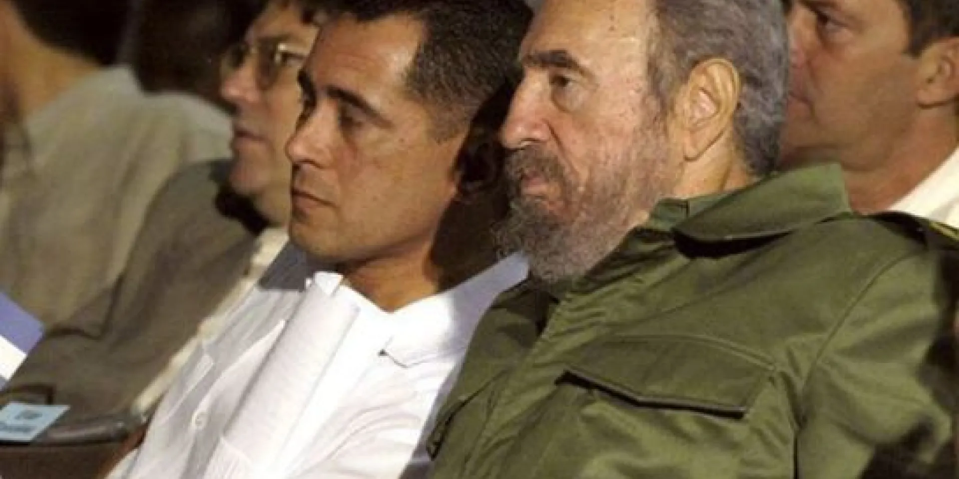 Este 19 de febrero se cumplen dieciocho años de que, en medio de la lucha por la liberación del niño Elián González, en Mangos de Baraguá, Santiago de Cuba, Fidel pronunciara el documento que se denominó Juramento de Baraguá.