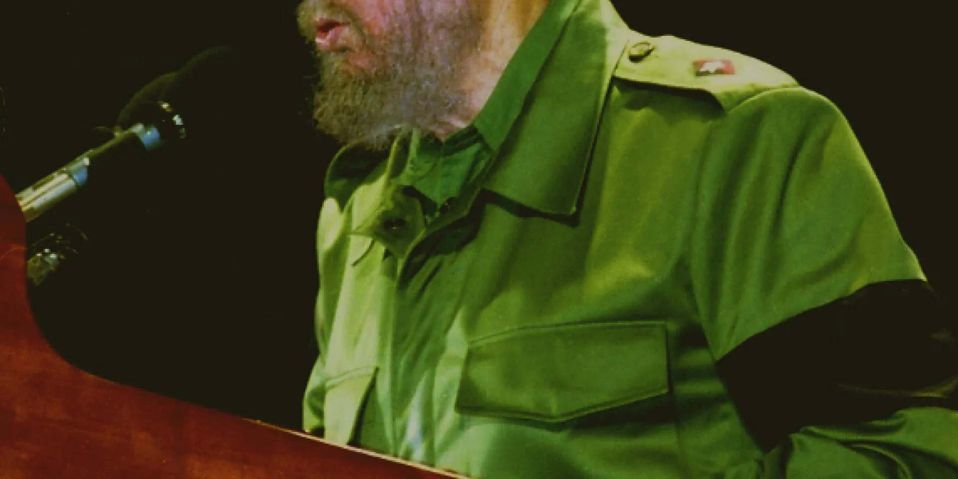 Discurso en la Tribuna Antimperialista contra la ley asesina de Ajuste Cubano, 2001