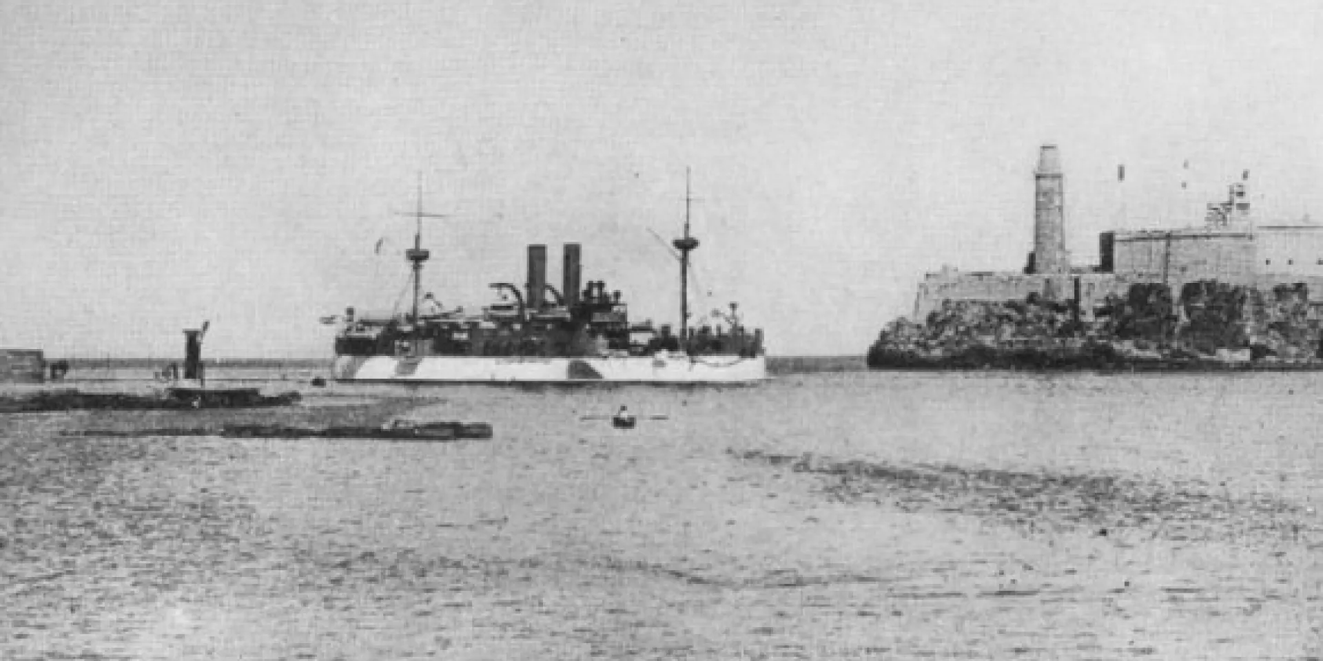 El Maine entrando al Puerto de La Habana. Foto: Archivo del Comando de Historia Naval.