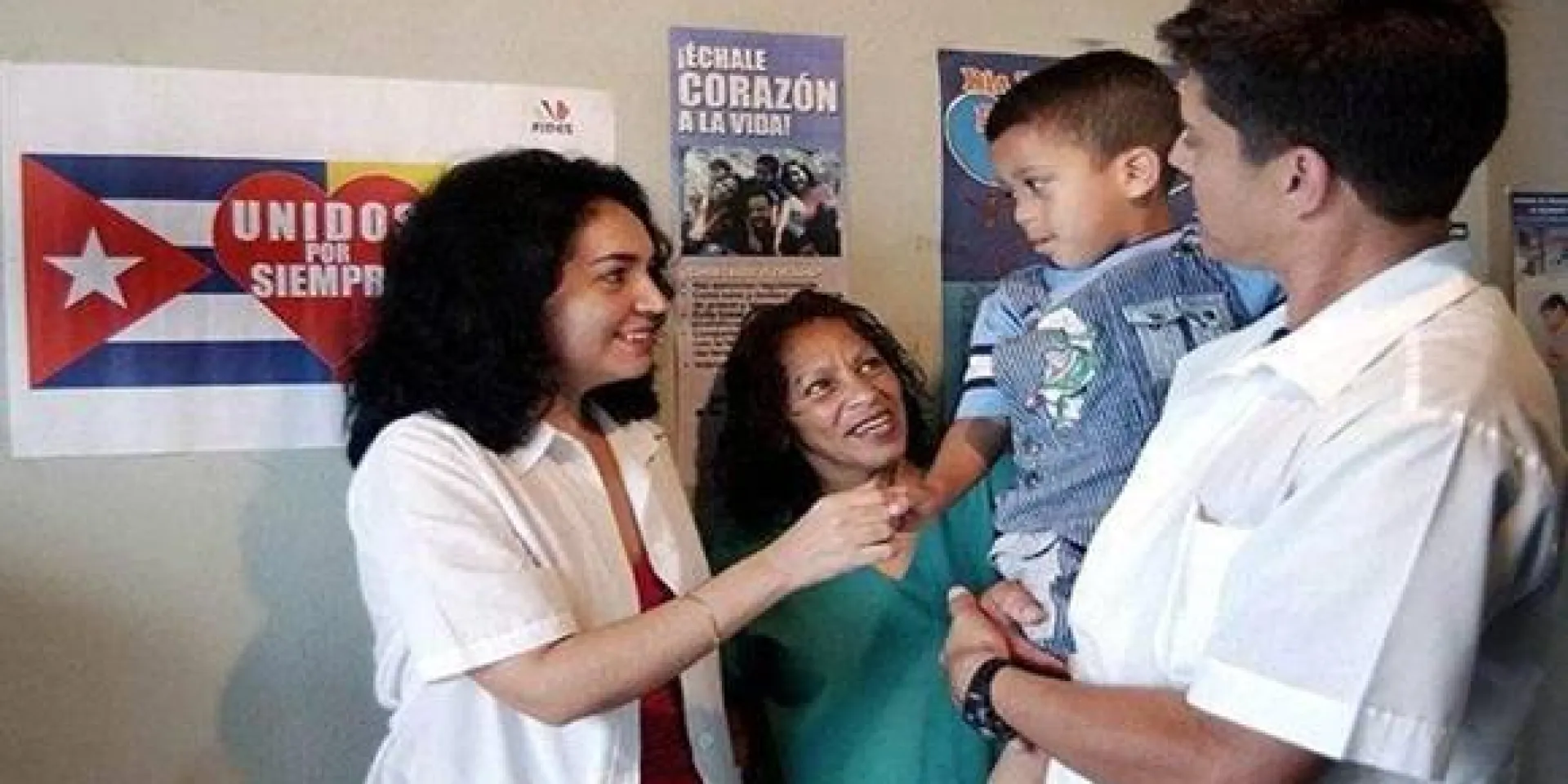 Médicos cubanos en Venezuela. Foto: Archivo.