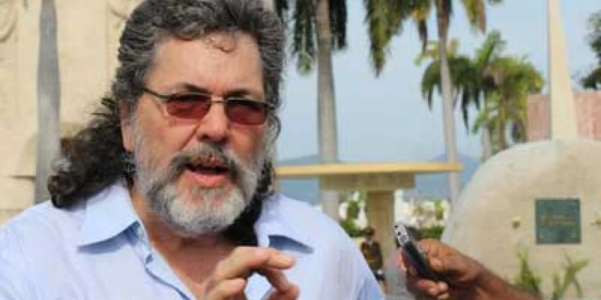 La utopía de Chávez y Fidel de un mundo mejor y más justo para venezolanos y cubanos debe seguirse construyendo, aseguró Abel Prieto. (Foto: ACN)