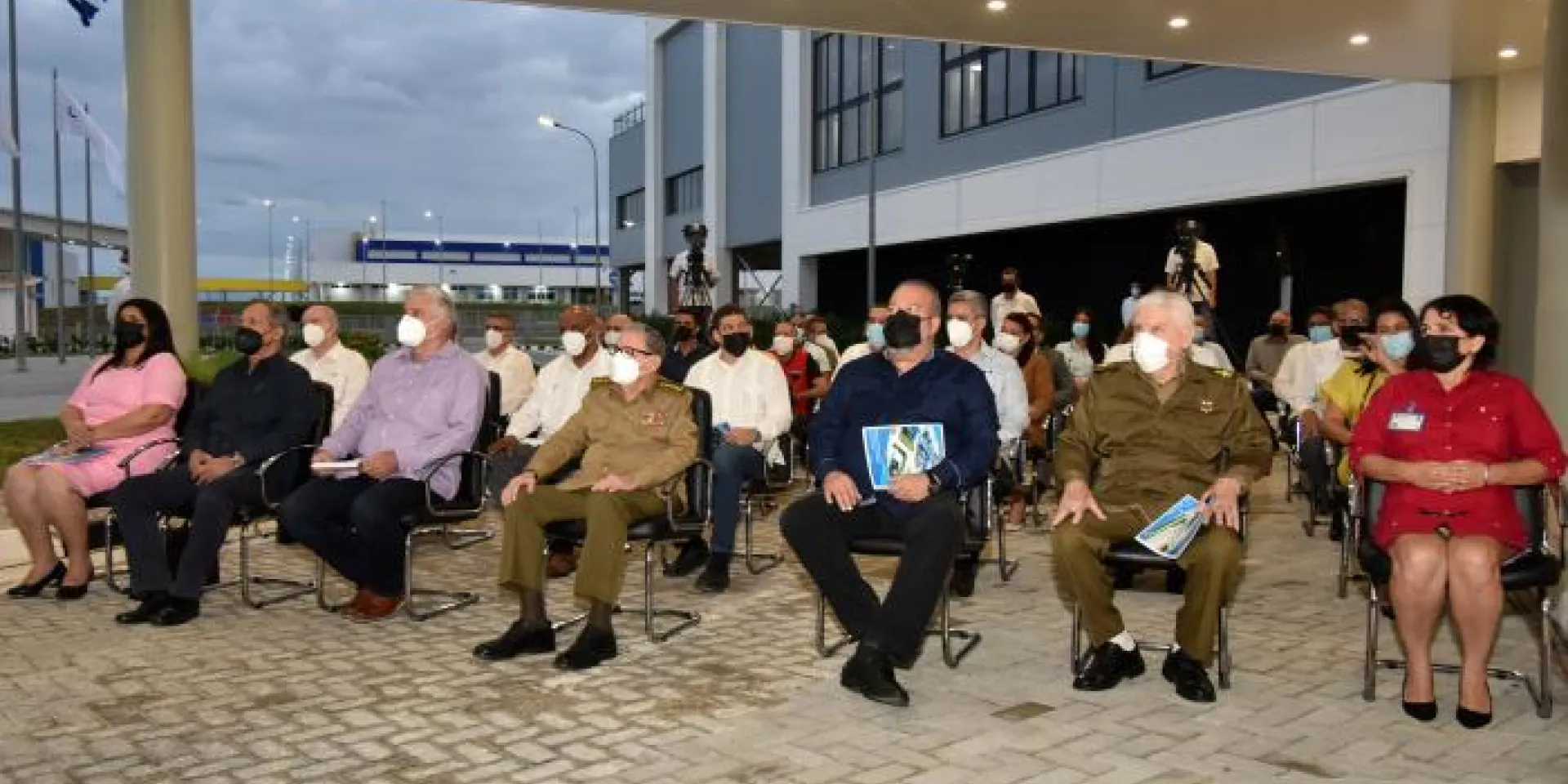 CIGB Mariel S.A. es fruto de una inversión diseñada por tecnólogos e ingenieros de la Isla, financiada con capital 100 % cubano, cumpliendo instrucciones del General de Ejército. Foto: Estudios Revolución