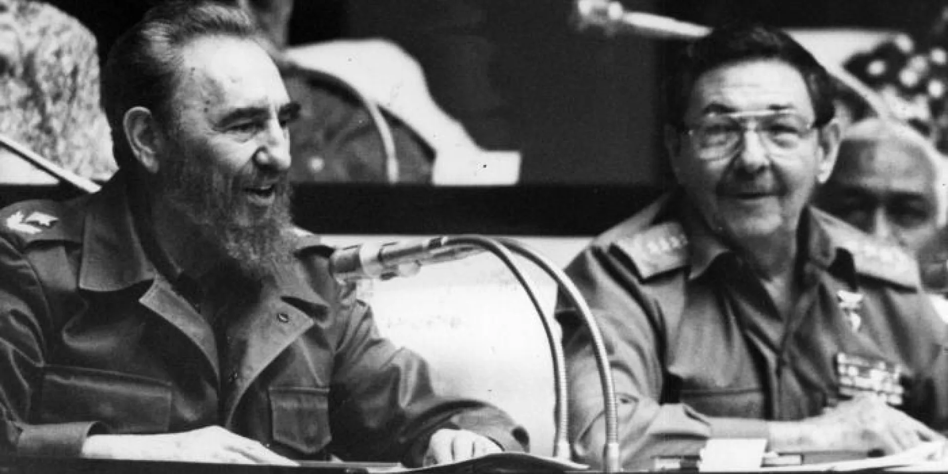 Fidel Castro und Raúl Castro in der Nationalversammlung der Volksmachten 1998, IV. Legislaturperiode. Photo: Juvenal Balán