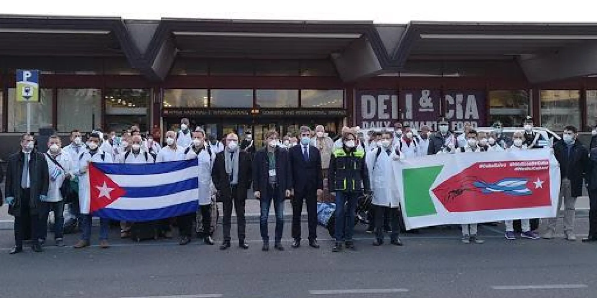 L’arrivo dei medici cubani in Italia per combattere il Covid – 19. Foto: RT