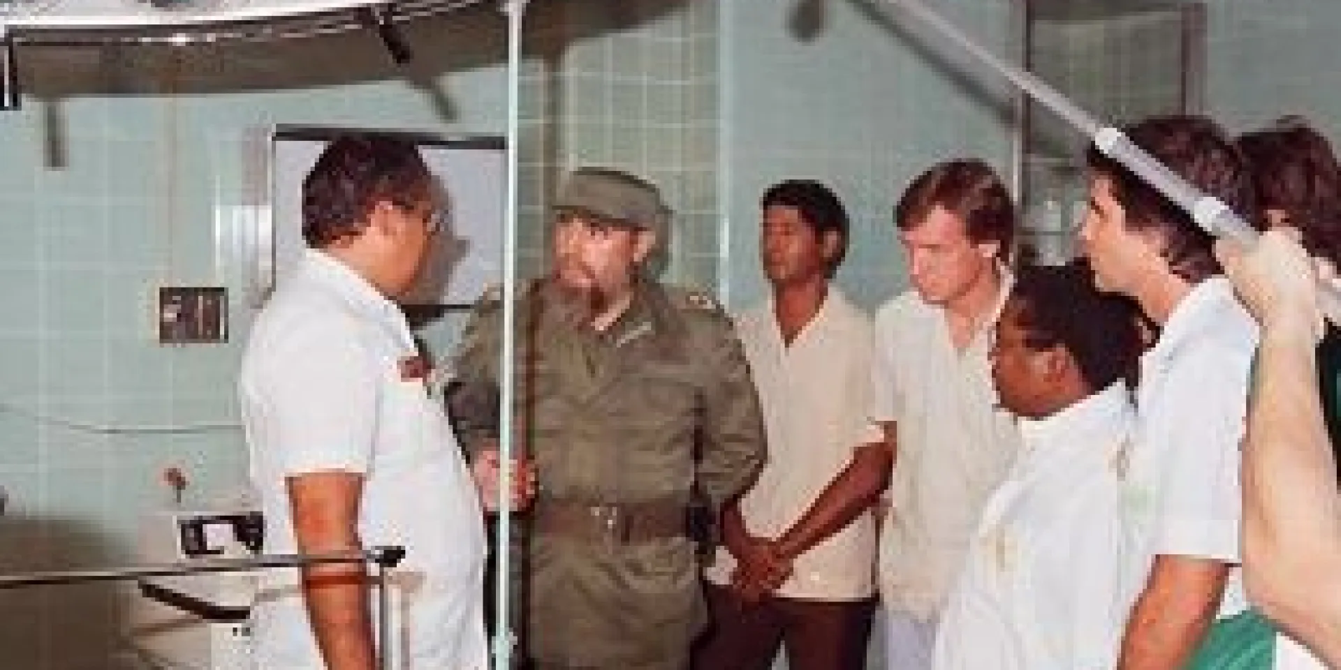 Fidel Castro en el hospital Julio Trigo