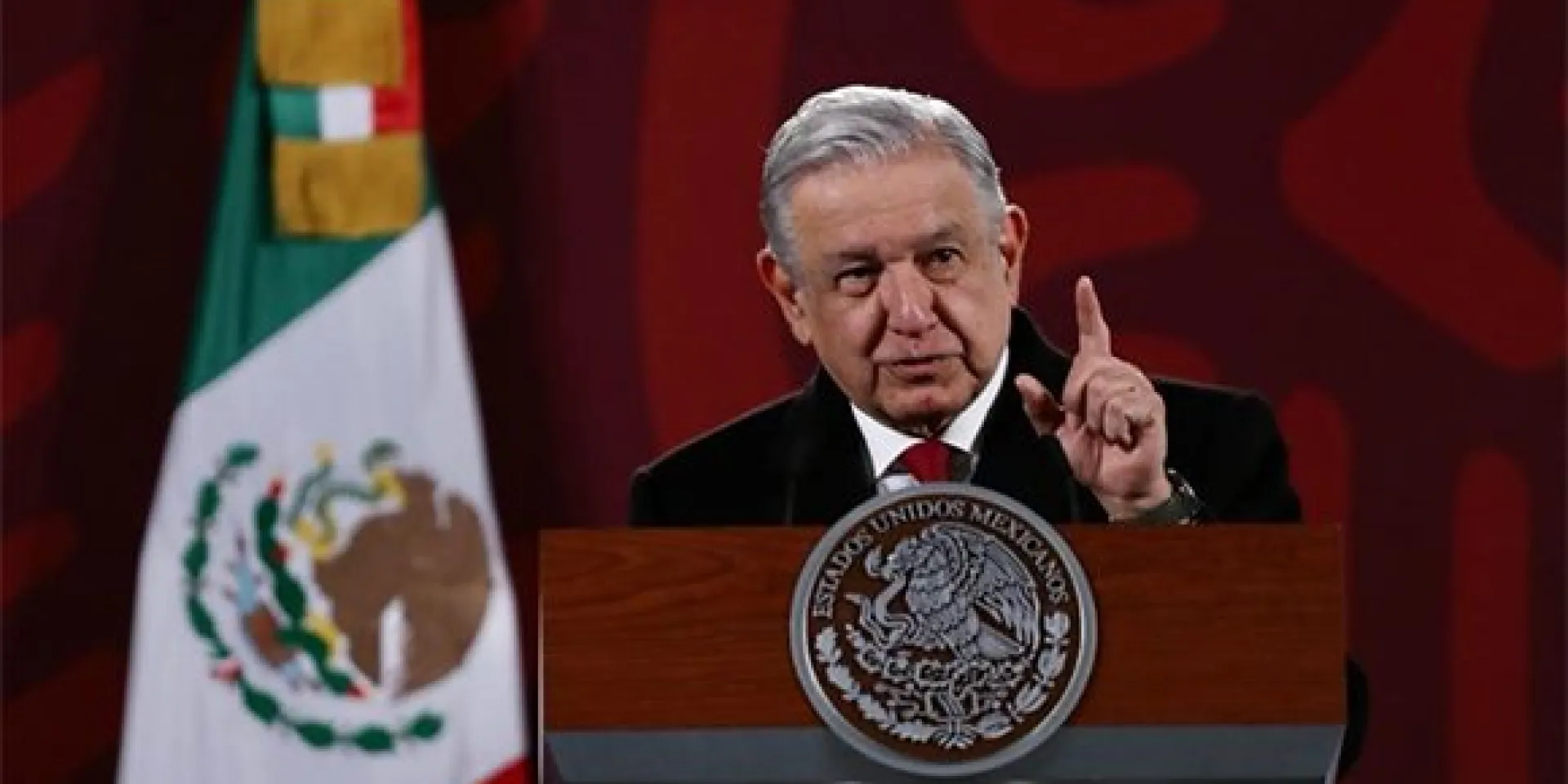 AMLO en su habitual conferencia de prensa. Foto: Roberto García / La Jornada.