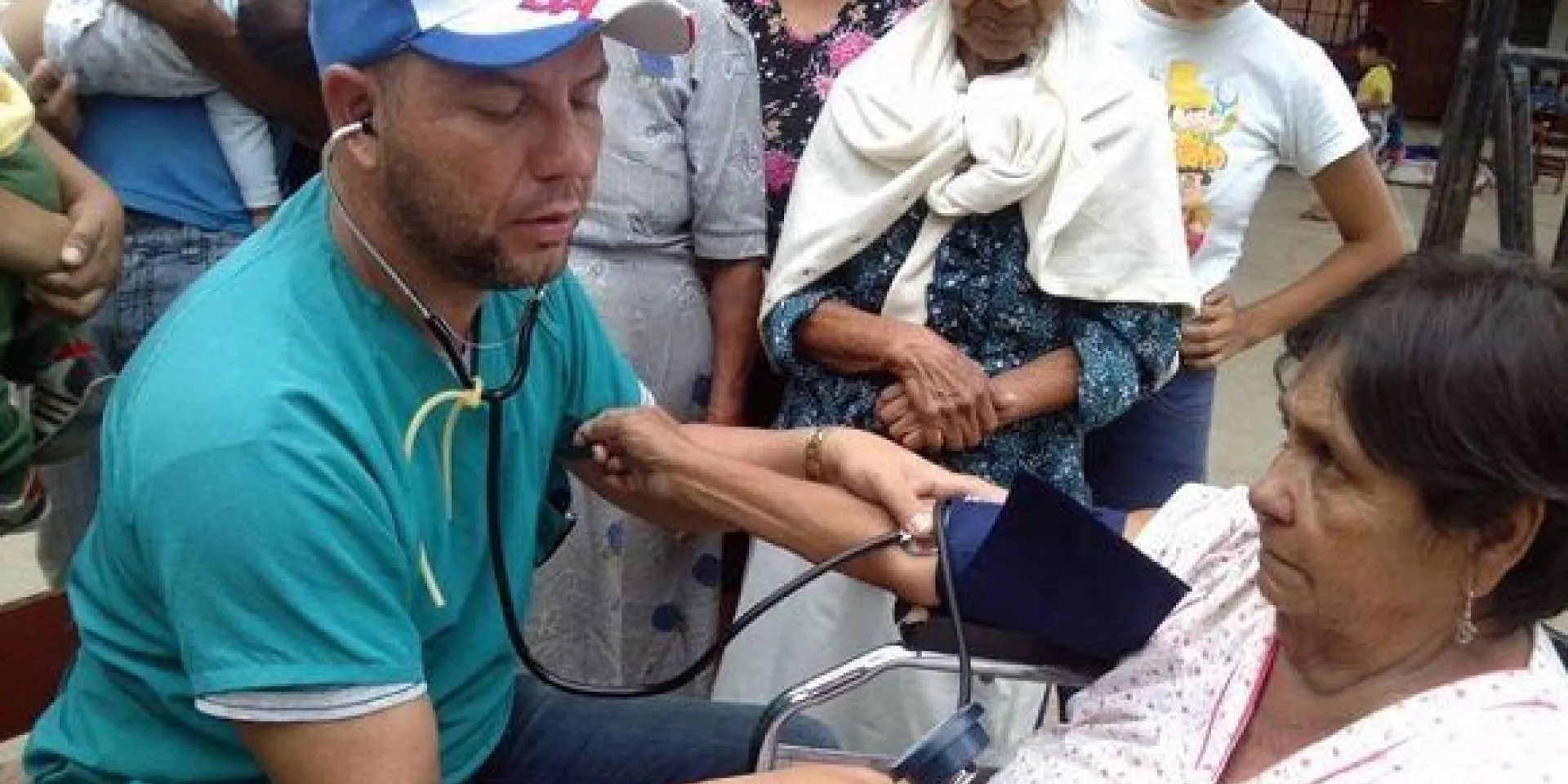 Los internacionalistas cubanos coincidieron en señalar que el premio no solo es un reconocimiento a los médicos de la isla, sino a la Revolución y a la valía de la medicina cubana a nivel mundial y en especial ‘a nuestro querido Comandante Fidel