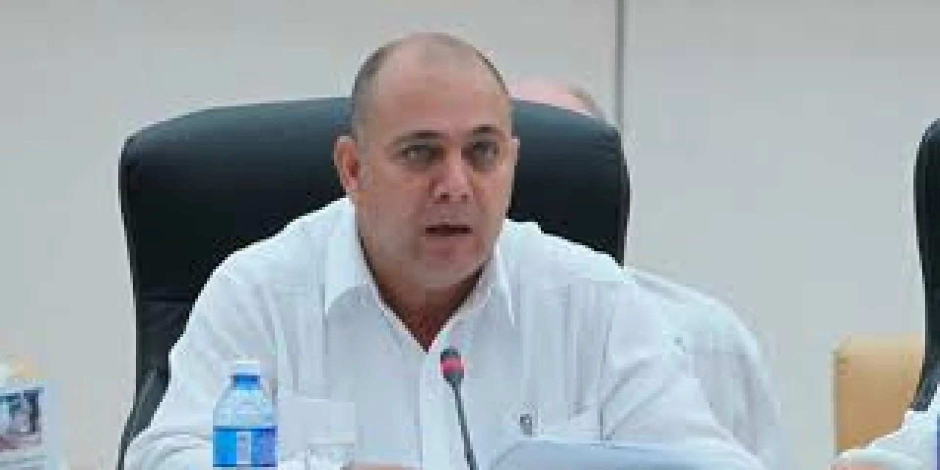 Roberto Morales Ojeda, Ministro de Salud Pública