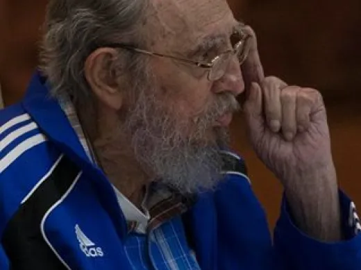 Fidel Castro en la clausura del VII Congreso del PCC