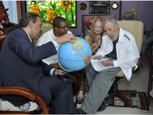 Fidel Castro y el Príncipe Ahmad Al-Fahad Al-Sabah, Presidente de la Asociación de Comités Olímpicos Nacionales (ACNO)