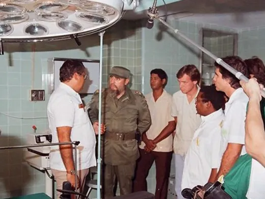 Acto de inauguración del Hospital “Julio Trigo”, en Arroyo Naranjo, La Habana